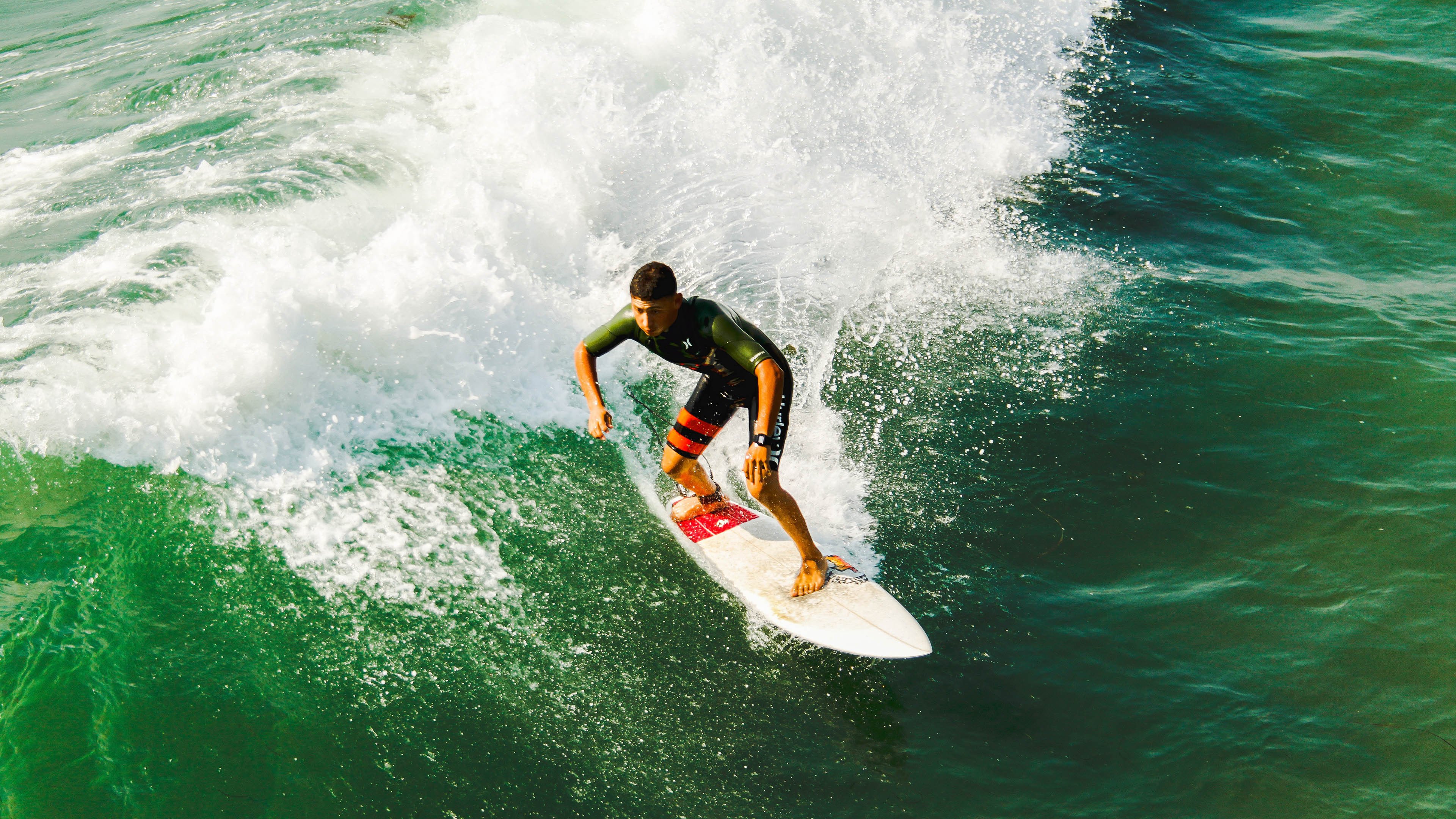 当哥斯达黎加单节遇见苏亚雷斯抢七，小国叙事如何撕裂霸权剧本